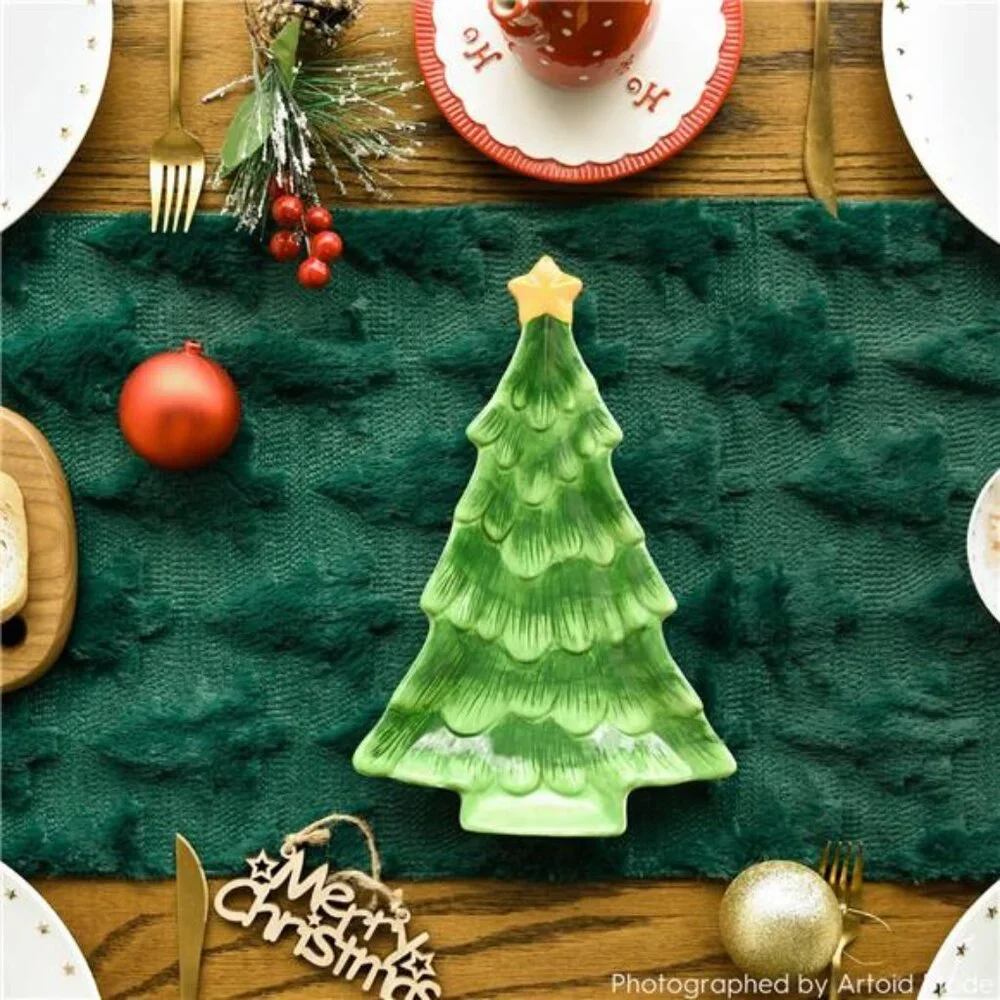 Christmas Trees Green Soft Plush Faux Fur Jacquard Christmas Table - Picture 2 of 8